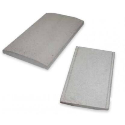 Leier Lábazati Kúpos Fedlap Finomszórt 49X35X4 cm